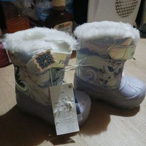 Disney FrozenToddler Girls' Light up Winter Boots - Lilac - Size 5 outdoor